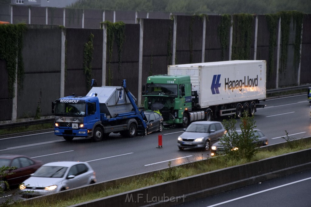 VU A 3 Rich Frankfurt Hoehe AS Koeln Dellbrueck P07.JPG - Miklos Laubert